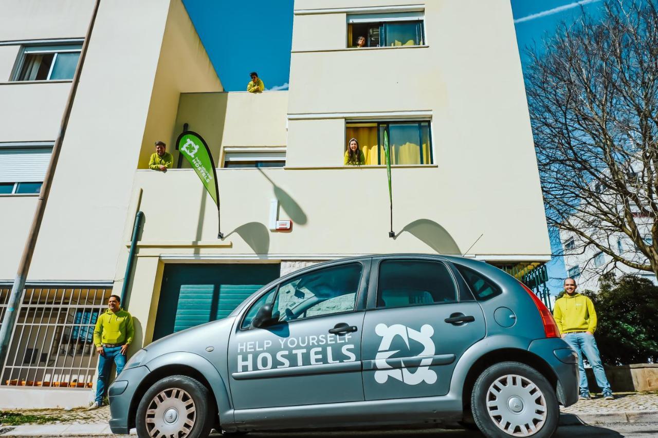 Help Yourself Hostels - Restelo Lisbon Exterior photo